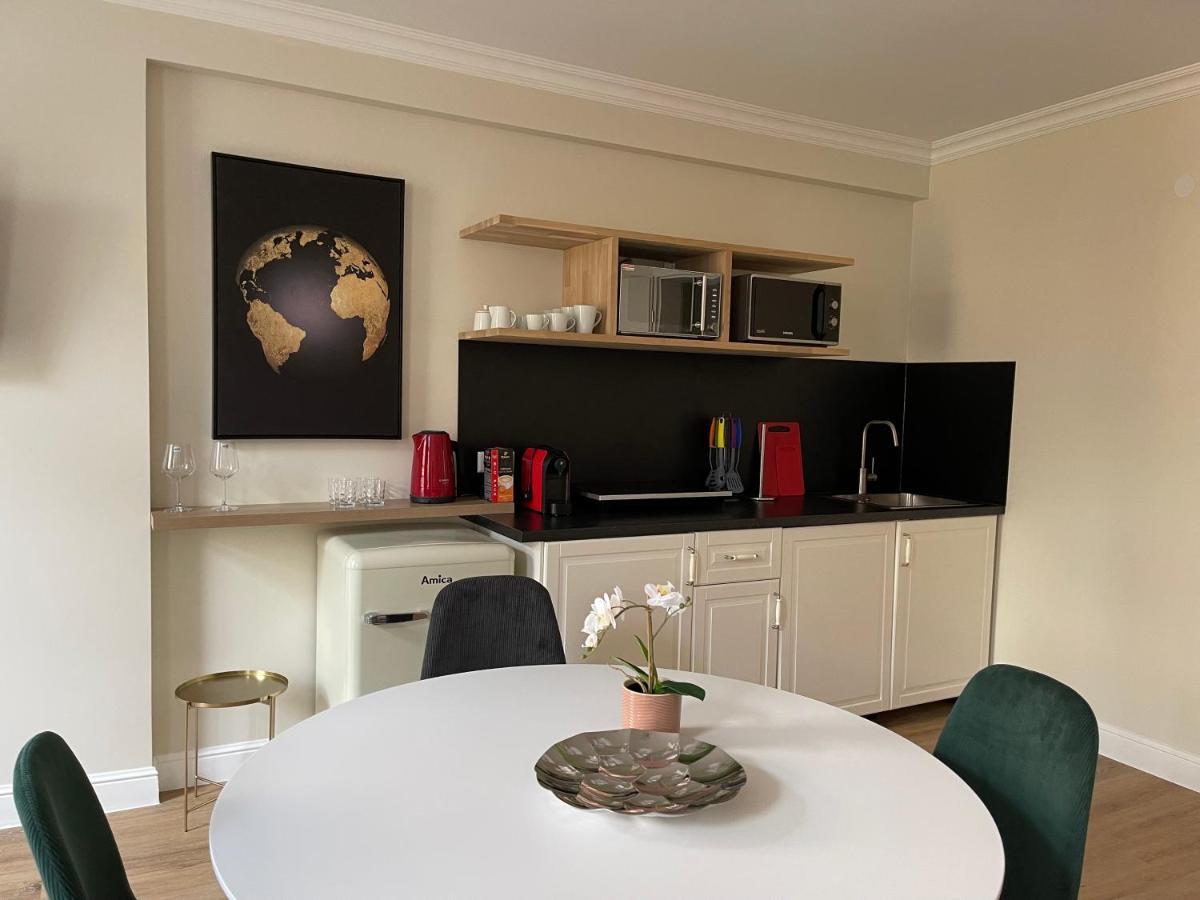 Hirsch Appartements Baden-Bade Exterior foto