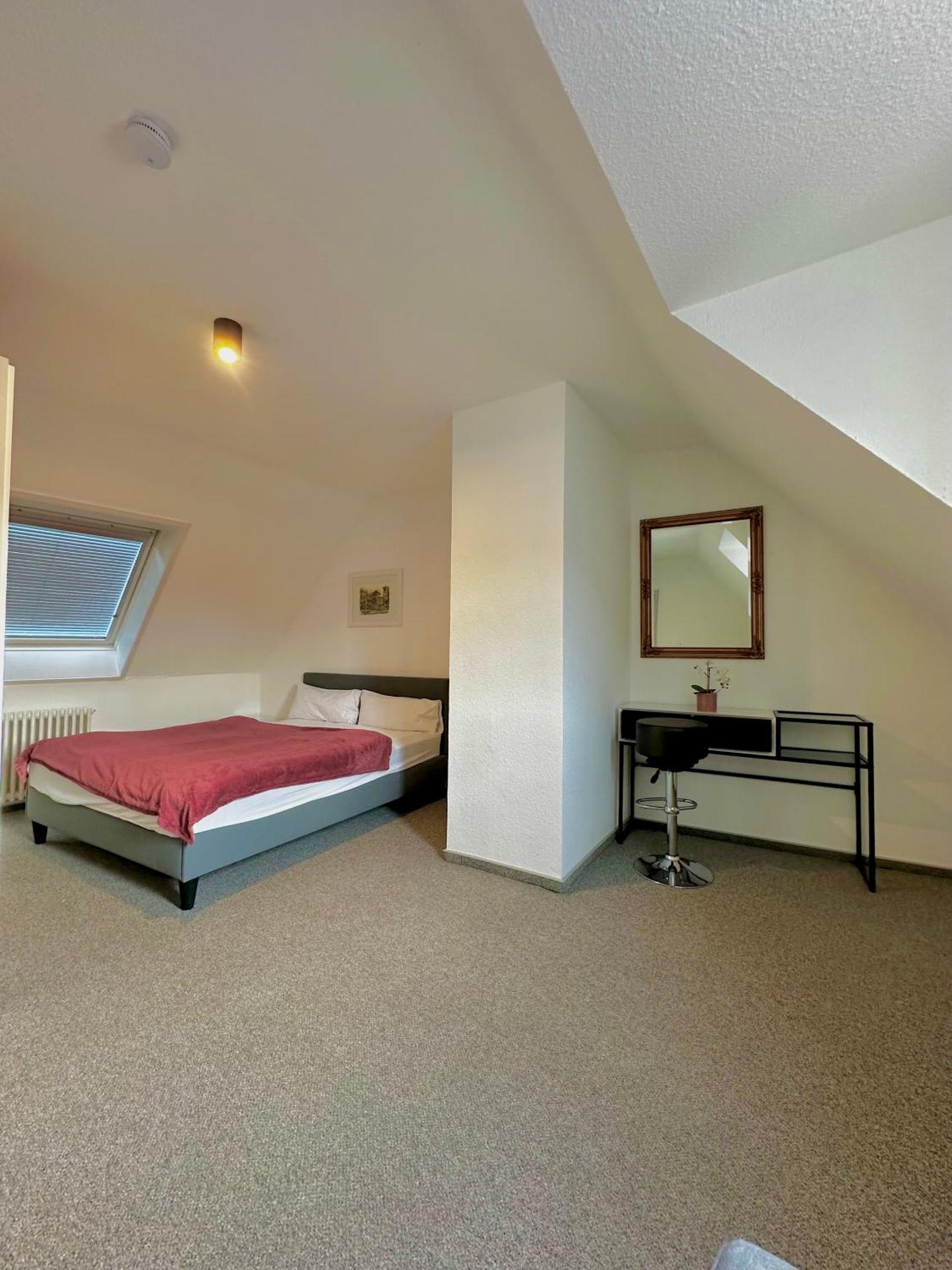 Hirsch Appartements Baden-Bade Exterior foto