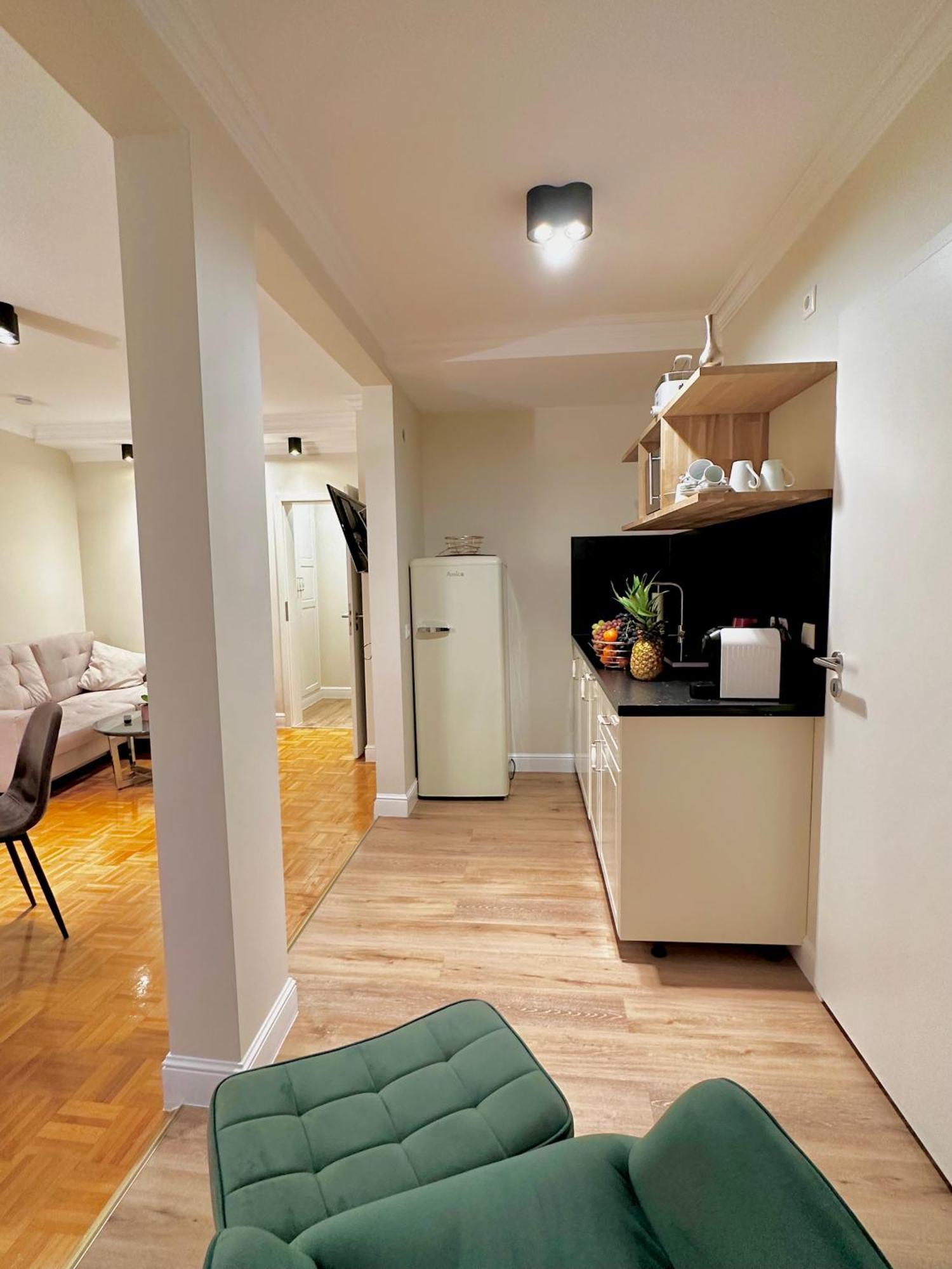 Hirsch Appartements Baden-Bade Exterior foto